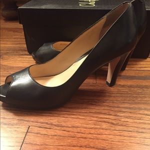 Black Cole Haan Peep Toe Heels. Size 6